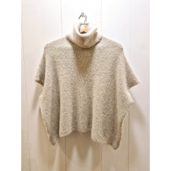 CHALECO MOHAIR CUELLO ALTO