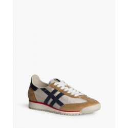 Sneakers con combinación con materiales sintéticos que imitan la tela y el ante, con logo X. Suela de goma sintética dentada de