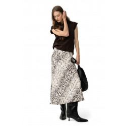 Falda midi beige con estampado animal, corte recto y cintura alta, rollo casual chic.