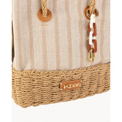 Características destacadas: * Material: Fibra Natural con un sofisticado acabado Liso. * Medidas Ideales: 24 x 9 x 23 cm, ofreci