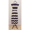 Vestido cruzado, sin mangas, cuello camisero, estampado rayas, largo