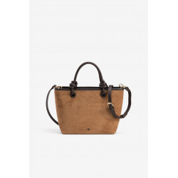 Bolso elegante con asas ajustables y cremallera plateada, perfecto para un look diario.