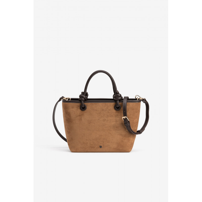 Bolso elegante con asas ajustables y cremallera plateada, perfecto para un look diario.