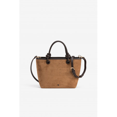 Bolso elegante con asas ajustables y cremallera plateada, perfecto para un look diario.